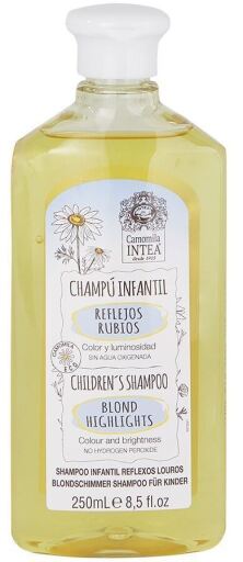 Children&#39;s Shampoo Blonde Highlights